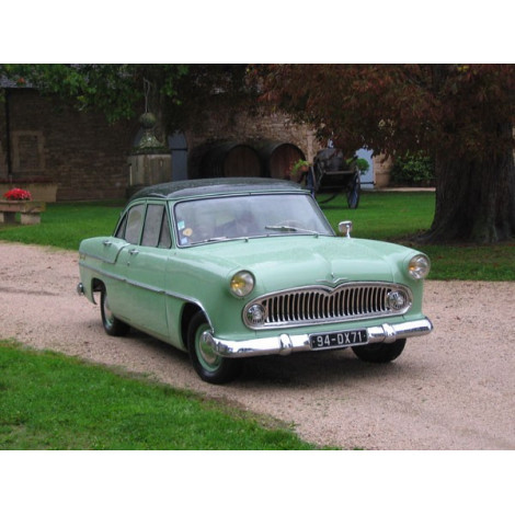 Vert Forêt Simca Vedette