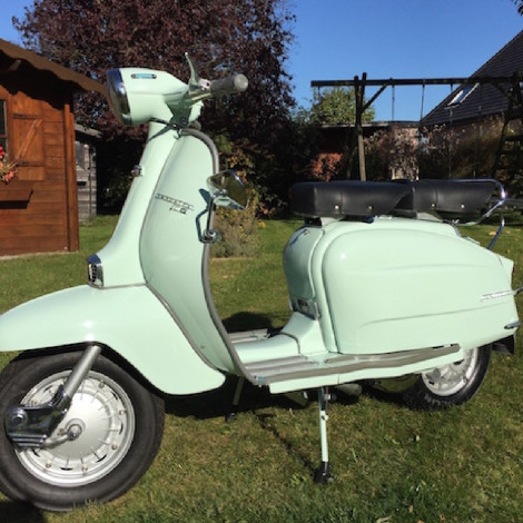 Peinture Sprido LAMBRETTA Celeste Iseo 8035 Peinture Sprido LAMBRETTA Celeste Iseo 8035