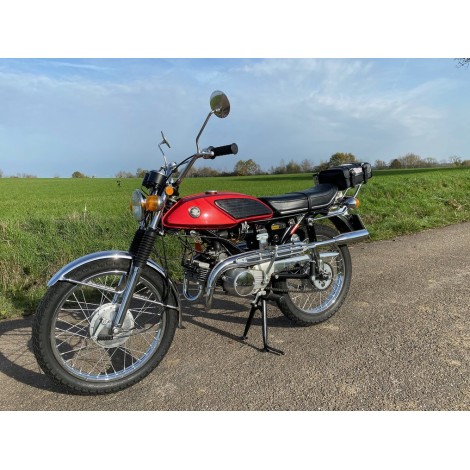 RED CANDY SUZUKI T125 STINGER