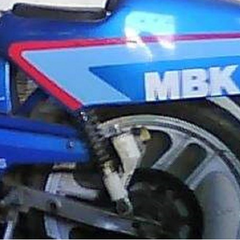 MBK 51 Rock Racing bleu candy kit (en pot) 